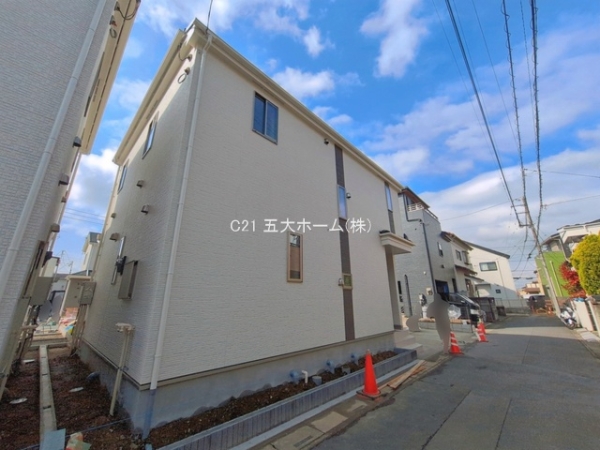 三郷市戸ケ崎５丁目の新築一戸建