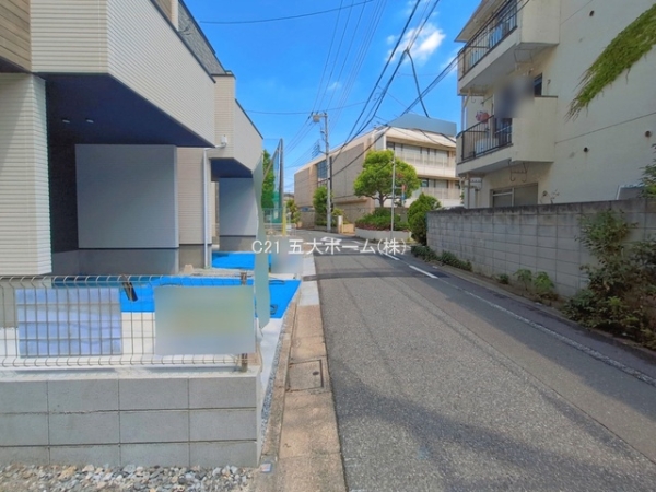 江戸川区西小松川町の新築一戸建