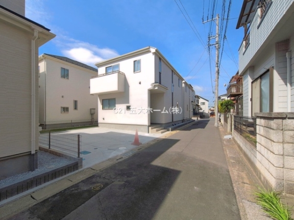 三郷市戸ケ崎５丁目の新築一戸建