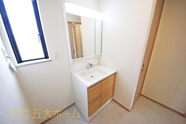 松戸市高塚新田の新築一戸建