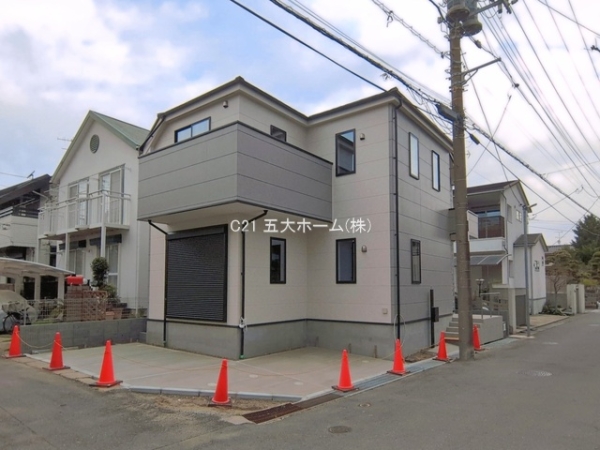 市川市八幡６丁目の新築一戸建