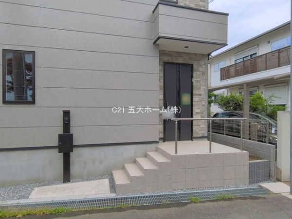 市川市八幡６丁目の新築一戸建