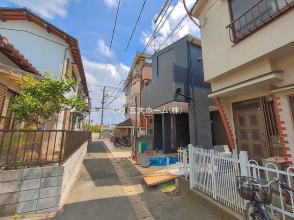 市川市本行徳の新築一戸建