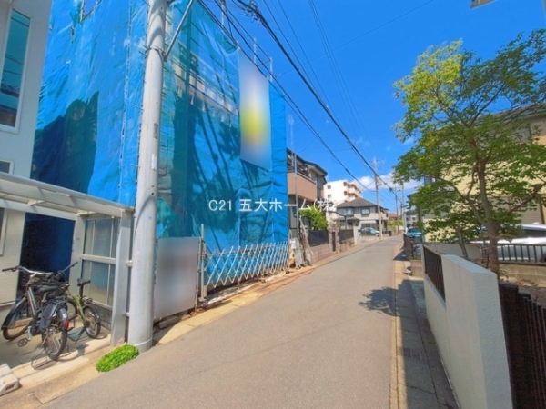流山市向小金2丁目