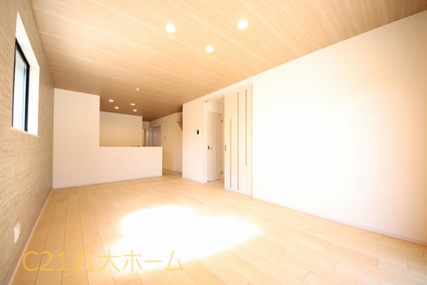 松戸市三矢小台３丁目の新築一戸建