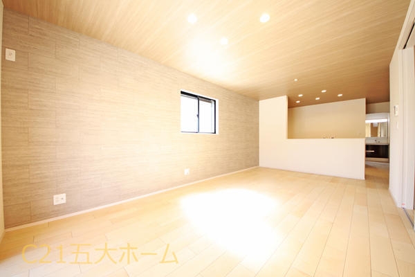 松戸市三矢小台３丁目の新築一戸建
