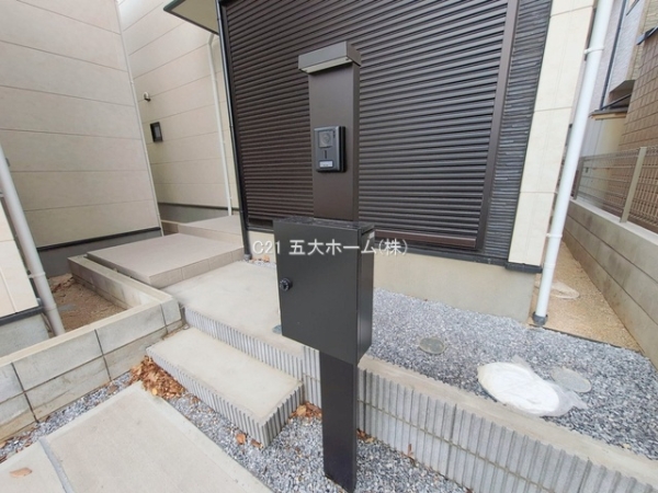 松戸市新松戸７丁目の新築一戸建