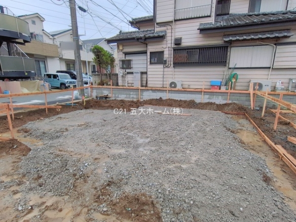 市川市塩焼３丁目の新築一戸建