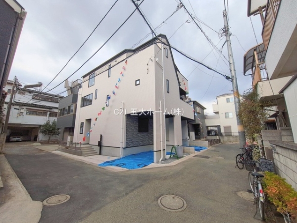 市川市平田４丁目の新築一戸建