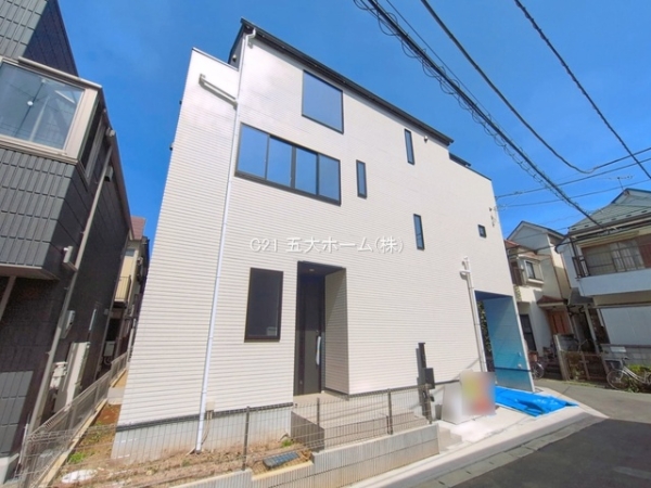 市川市平田４丁目の新築一戸建
