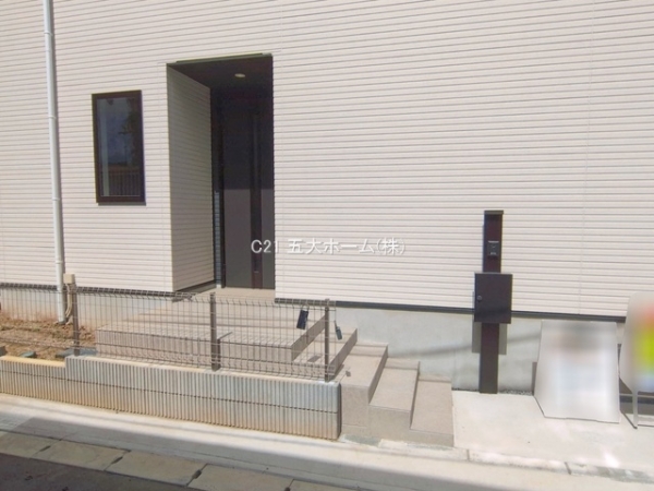 市川市平田４丁目の新築一戸建
