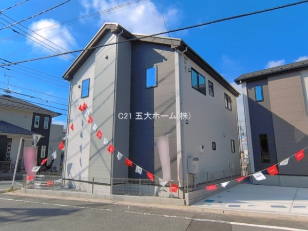 三郷市戸ケ崎１丁目の新築一戸建