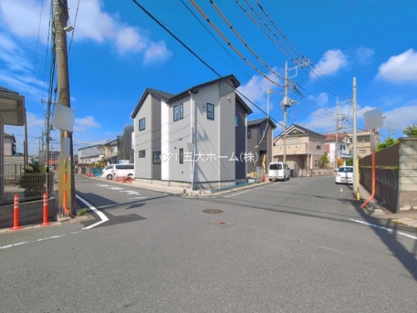 三郷市戸ケ崎１丁目の新築一戸建