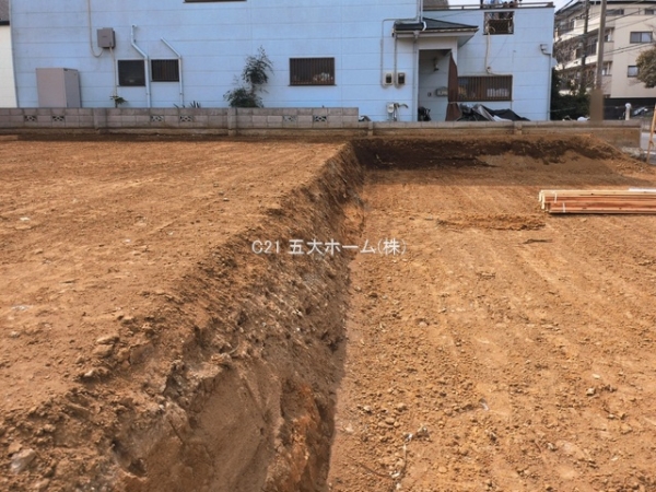 松戸市三矢小台４丁目の新築一戸建