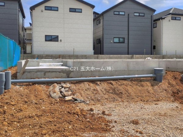 松戸市三矢小台４丁目の新築一戸建