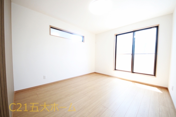 松戸市新松戸南２丁目の新築一戸建