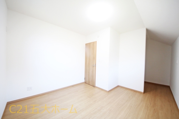 松戸市新松戸南２丁目の新築一戸建