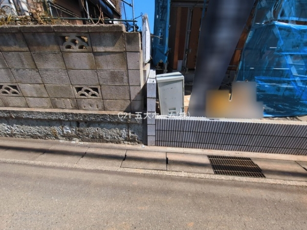 松戸市根木内の新築一戸建
