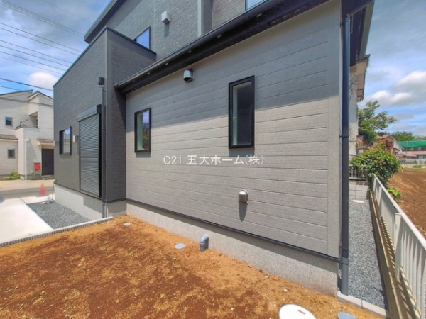 松戸市根木内の新築一戸建