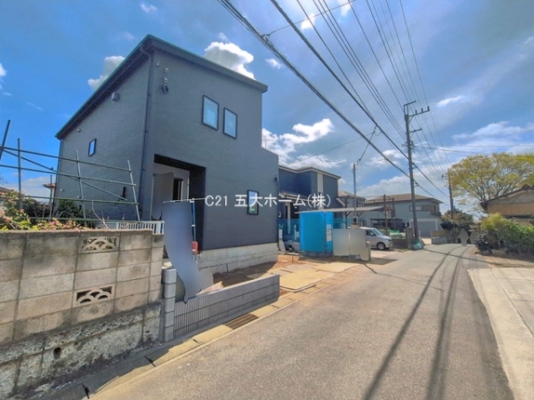 松戸市根木内の新築一戸建