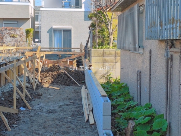市川市原木３丁目の新築一戸建