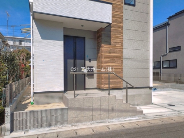 松戸市新松戸７丁目の新築一戸建