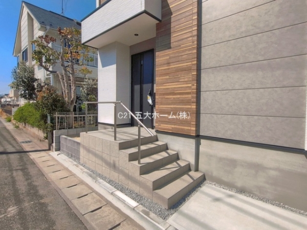 松戸市新松戸７丁目の新築一戸建