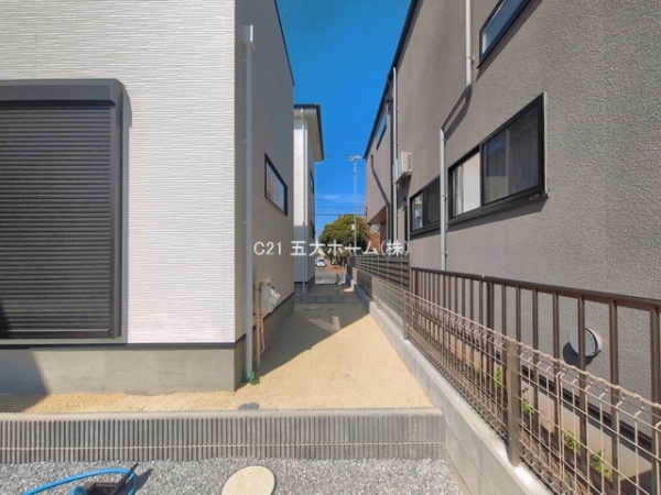 松戸市新松戸７丁目の新築一戸建