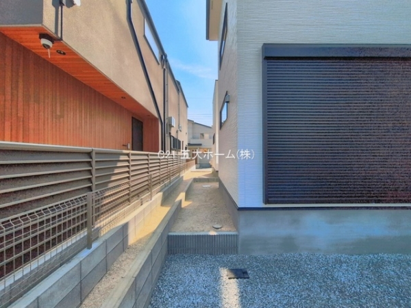 松戸市新松戸７丁目の新築一戸建
