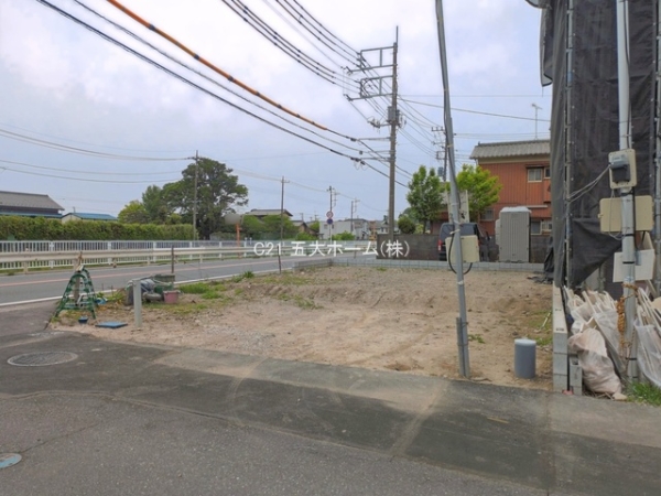 三郷市幸房の新築一戸建