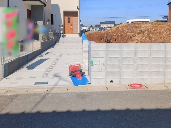 松戸市小金原４丁目の新築一戸建