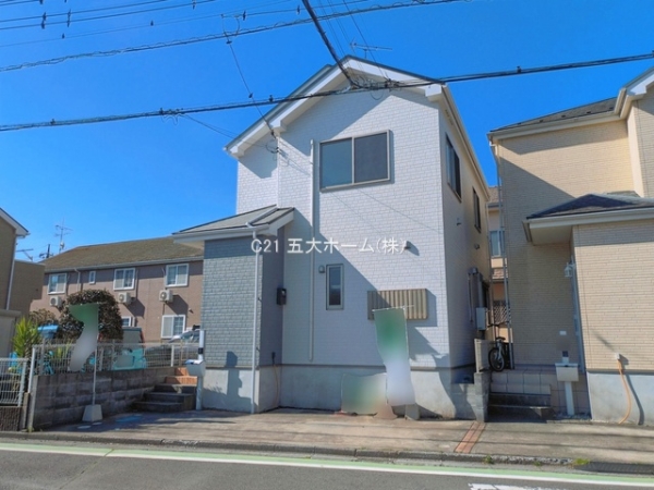 三郷市早稲田８丁目の中古一戸建