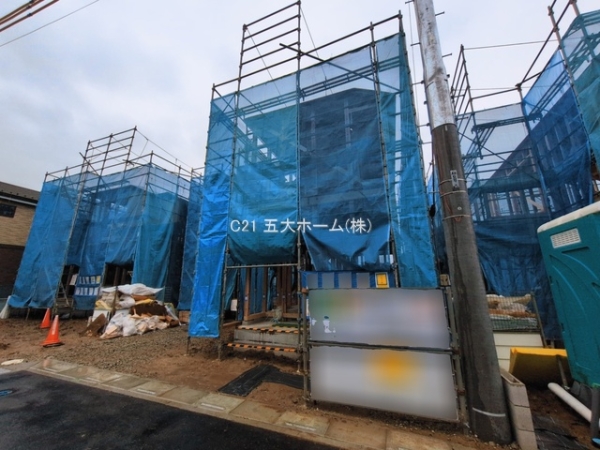三郷市彦糸１丁目の新築一戸建