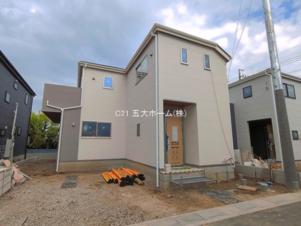 三郷市彦糸１丁目の新築一戸建