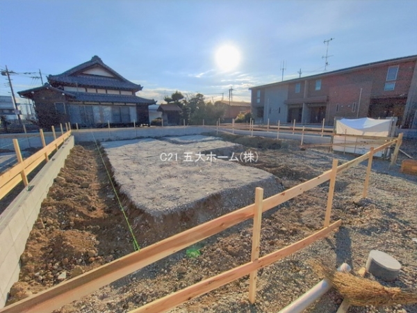 三郷市彦糸１丁目の新築一戸建
