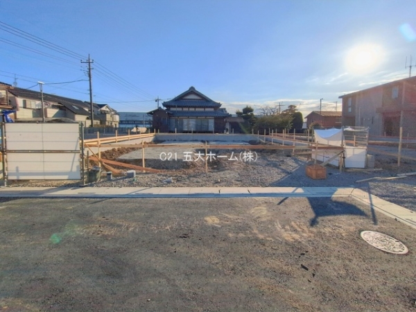 三郷市彦糸１丁目の新築一戸建