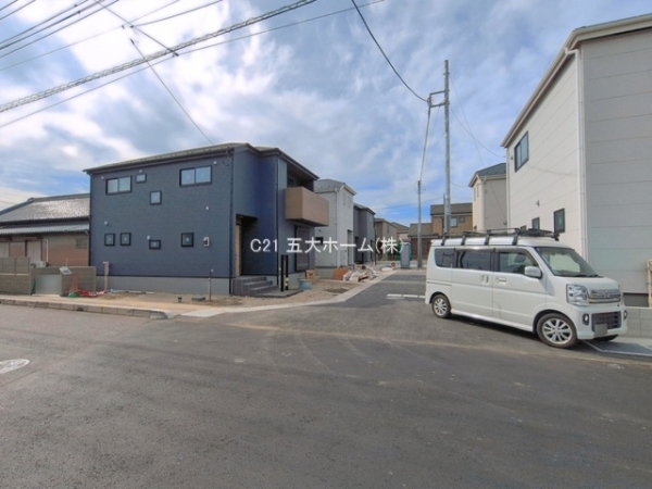 三郷市彦糸１丁目の新築一戸建