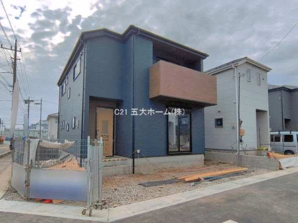 三郷市彦糸１丁目の新築一戸建
