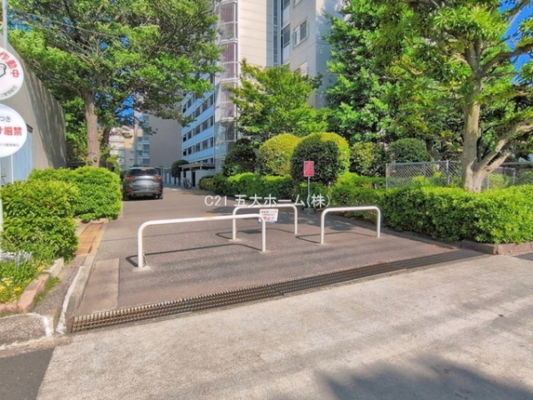新松戸南パークハウスB棟