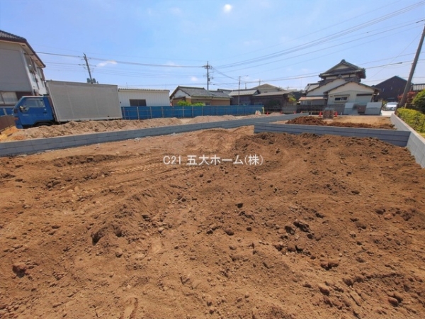 三郷市彦糸１丁目の新築一戸建