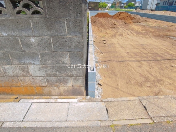 三郷市彦糸１丁目の新築一戸建