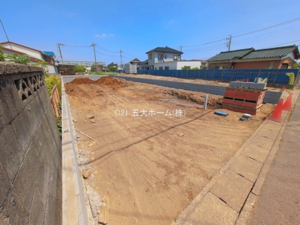 三郷市彦糸１丁目の新築一戸建