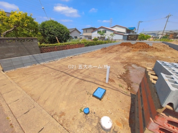 三郷市彦糸１丁目の新築一戸建