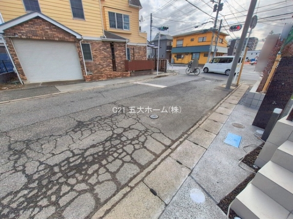 流山市西初石２丁目の新築一戸建