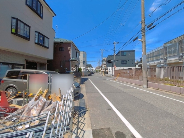 江戸川区鹿骨２丁目の新築一戸建