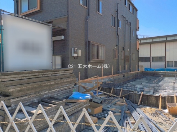 江戸川区鹿骨２丁目の新築一戸建