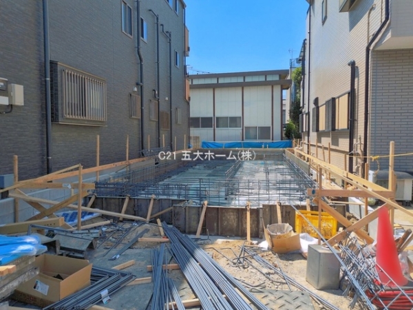 江戸川区鹿骨2丁目の新築一戸建