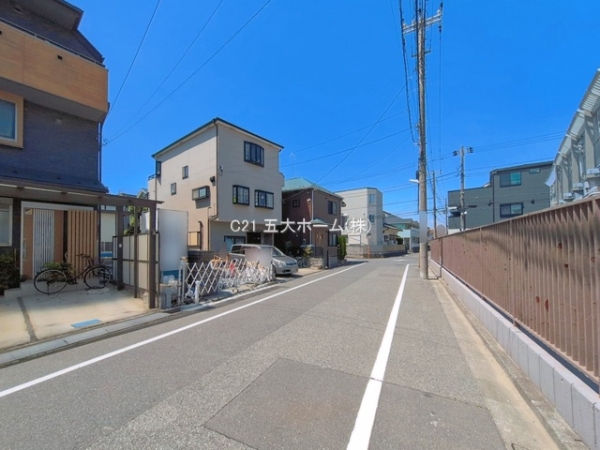 江戸川区鹿骨２丁目の新築一戸建