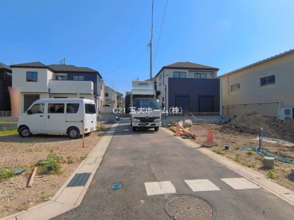 三郷市早稲田８丁目の新築一戸建