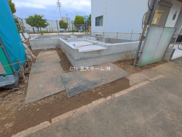 市川市平田４丁目の新築一戸建